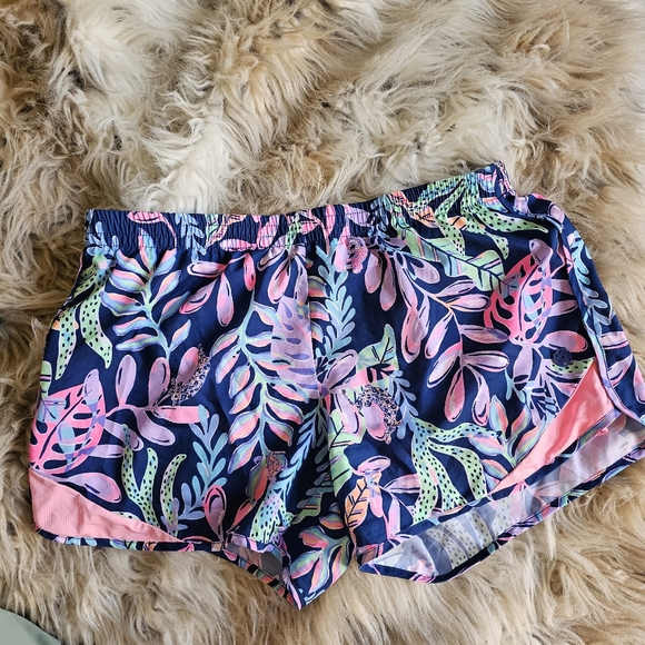 Luxletic 4" Ocean Trail Short Oyster Bay Navy Youve Been Spotted - Picture 4 of 4